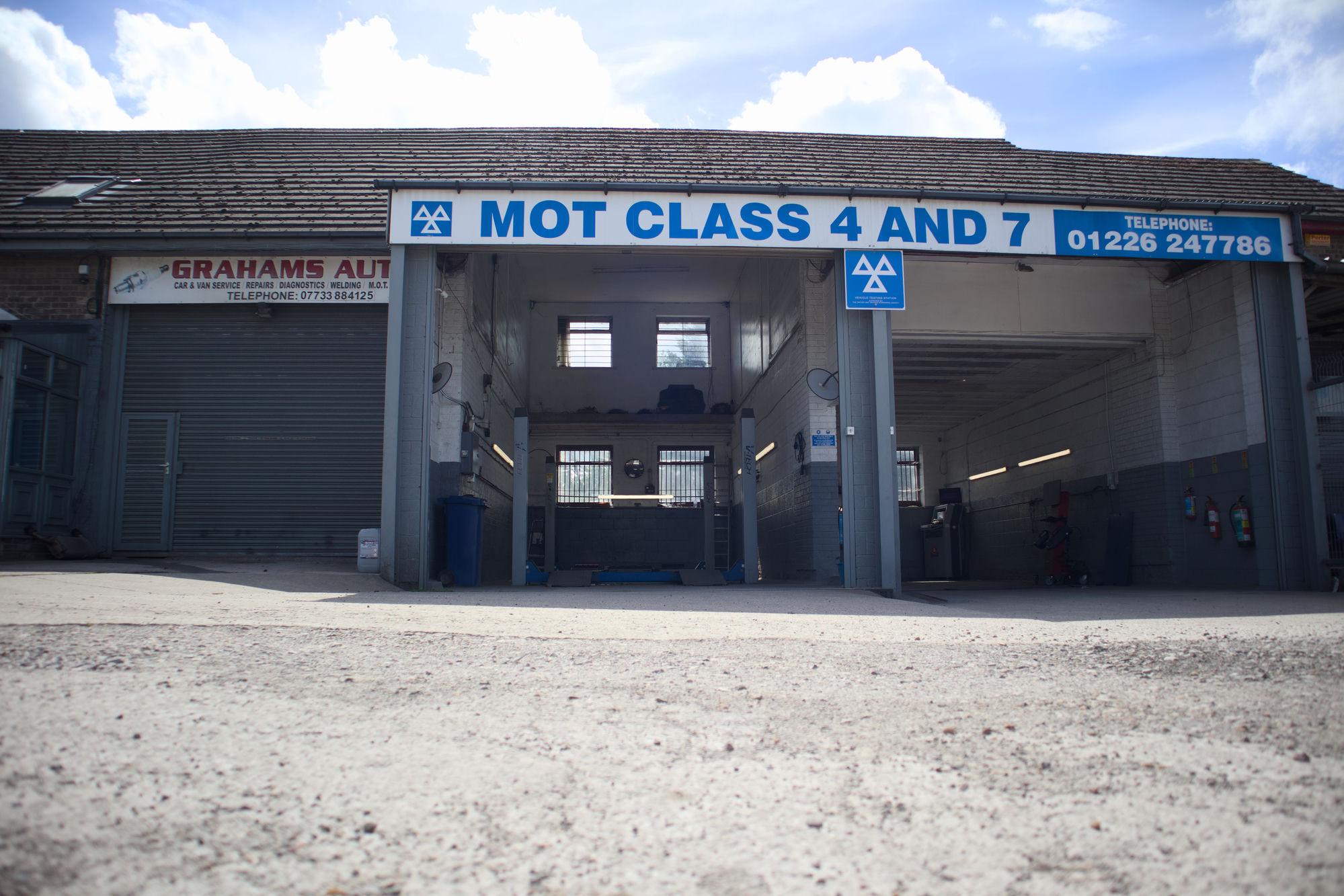 Jumbo MOT Centre exterior